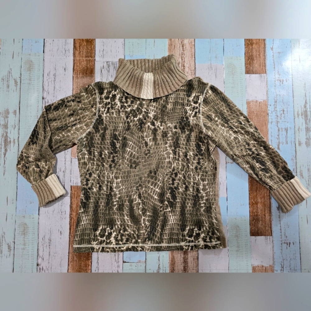 Spanner Turtle-neck